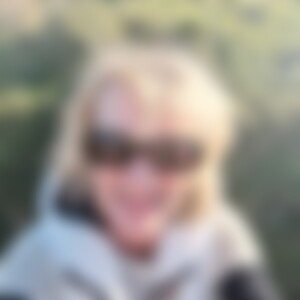 RosaArt (66) aus Aachen