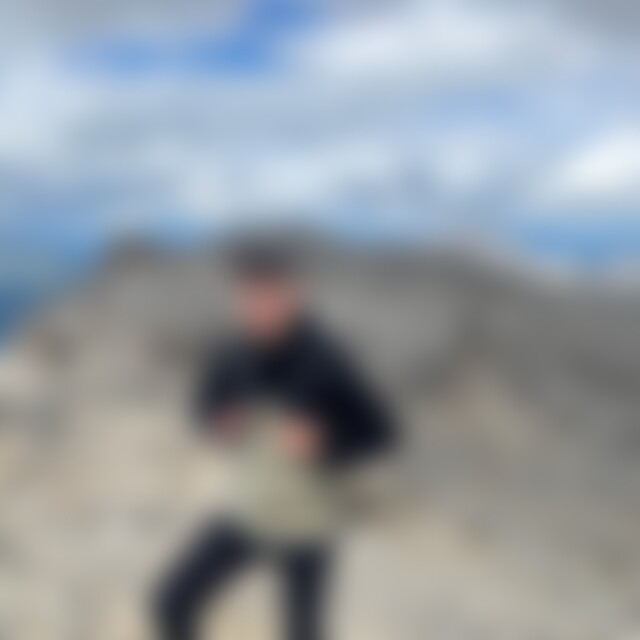 jonathanschriever (28) aus Dresden