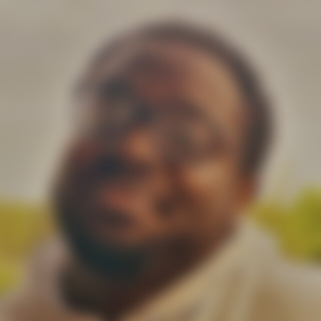 Melor (30) aus Lübeck