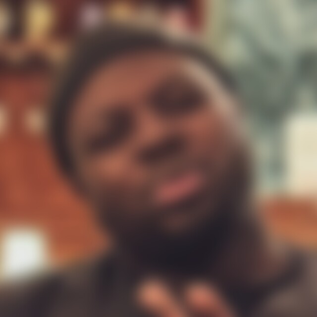 Melor (30) aus Lübeck