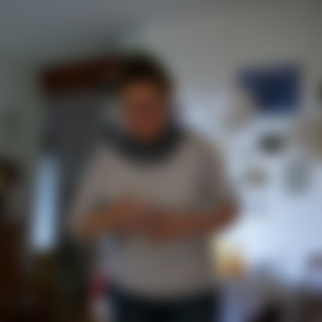 Jetta (75) aus Weimar