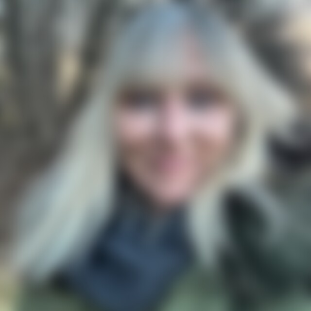 Karolin12 (56) aus Berlin