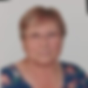 Rosa52 (74) aus Berlin