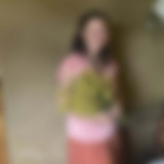 Alisha (57) aus Hachenburg