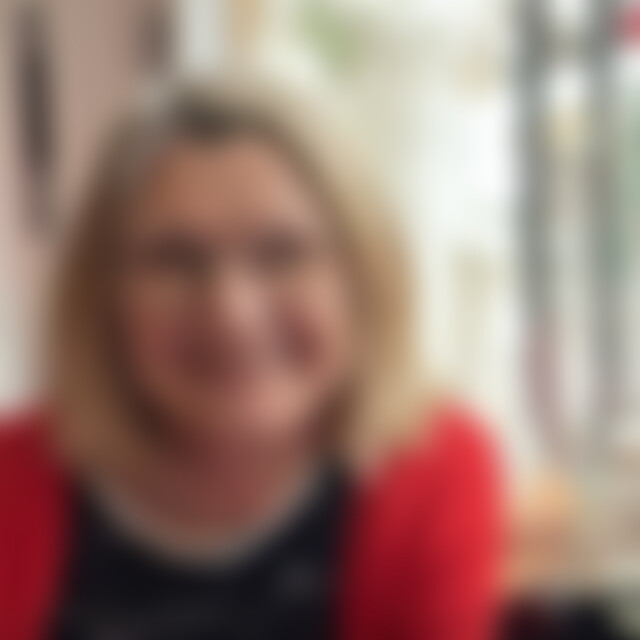 Mireczka (70) aus Reutlingen