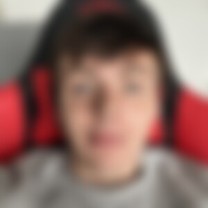 Linus23 (20) aus Wuppertal