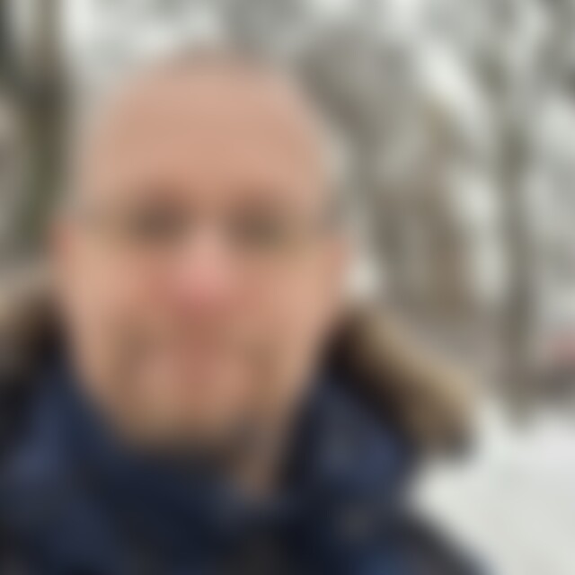 Bereczki (47) aus Teltow