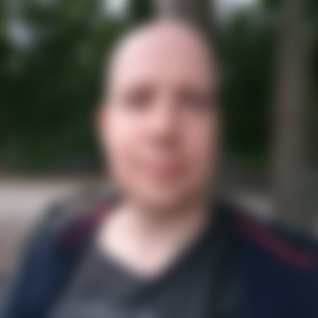 BastiHomeAlone (43) aus Mülheim an der Ruhr