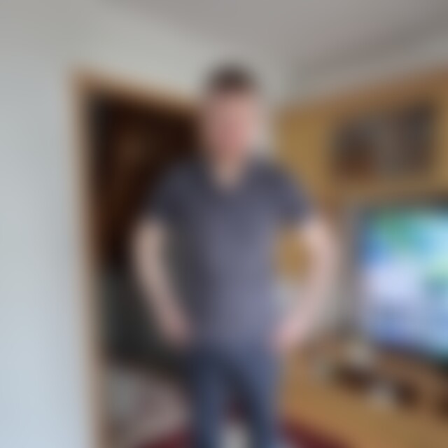 Rafael270990 (35) aus Kaufbeuren