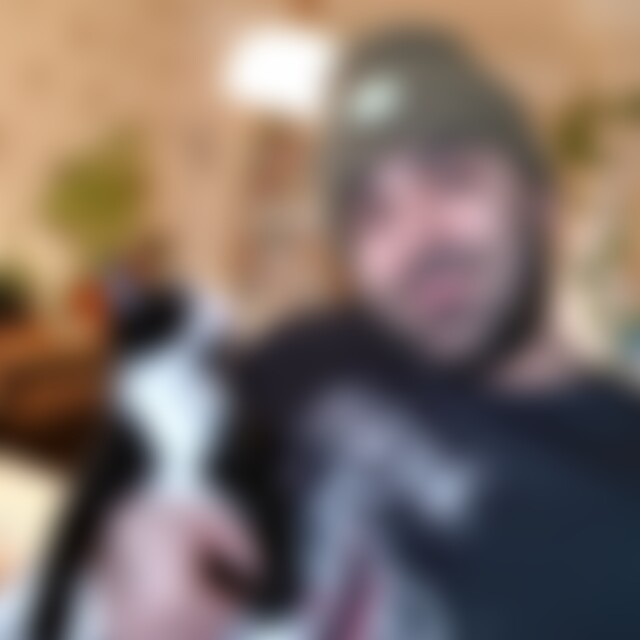 Arash (41) aus Bremerhaven