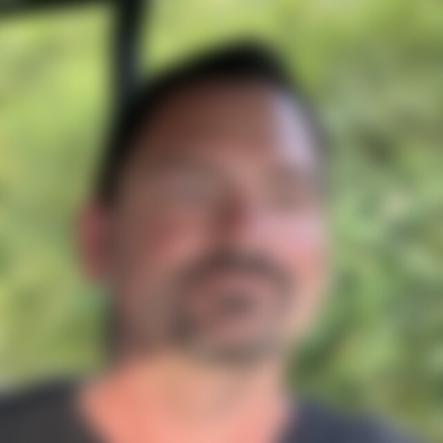 Lyros77 (48) aus Eggenstein-Leopoldshafen