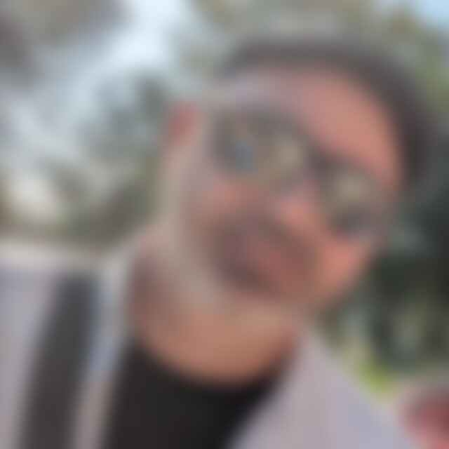 Giebi (45) aus Dresden