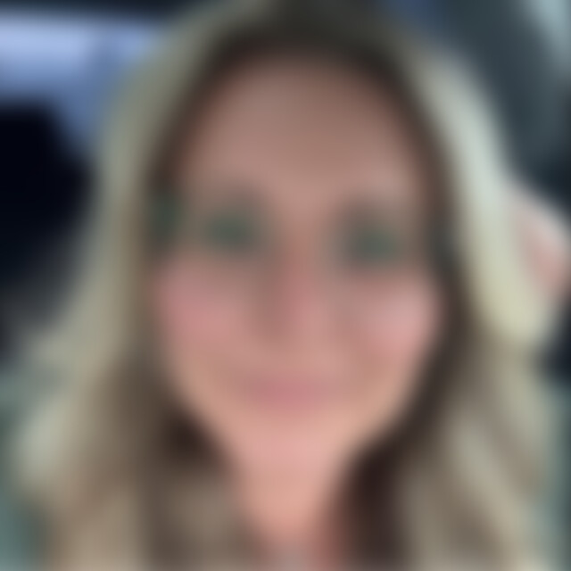 rina83 (42) aus Haiger