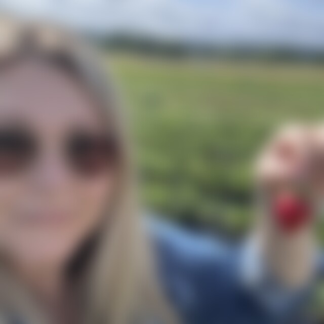 rina83 (43) aus Haiger
