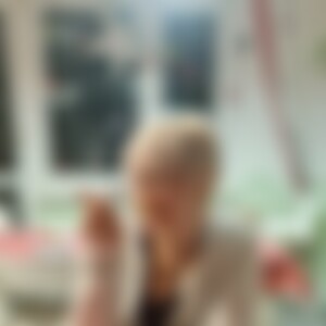 Sunny1986 (40) aus Berlin