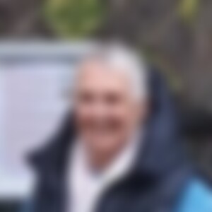 unugunu (73) aus Recklinghausen