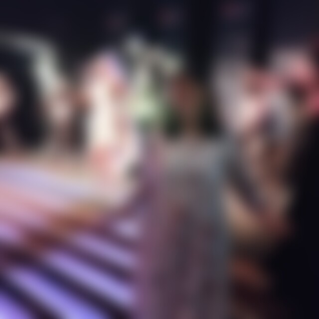 Tetiana2007 (48) aus Frankfurt