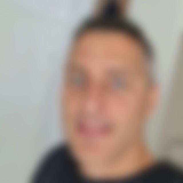 Shlomi82 (43) aus Marbach SG