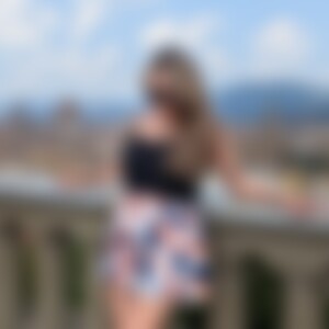 tiana (35) aus Erlangen