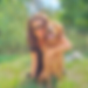 Faye77 (48) aus Offenbach