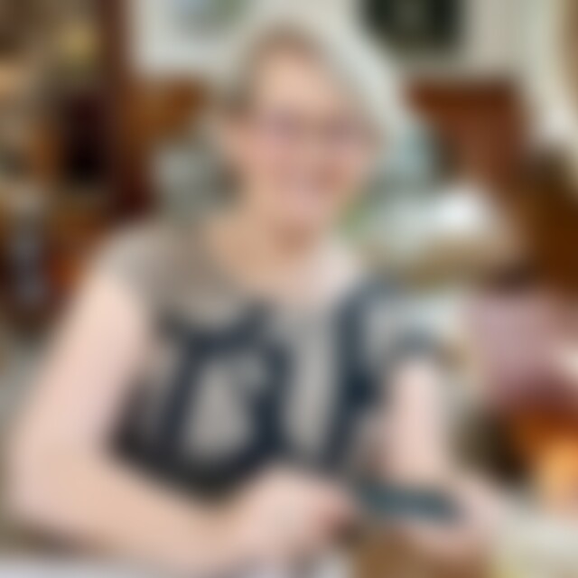 Naomi (69) aus Seevetal