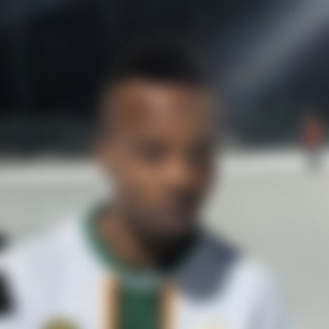 Pavelth (27) aus France