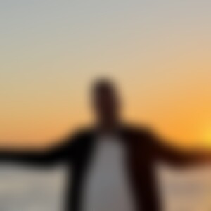 Sucram (55) aus Frankfurt am Main