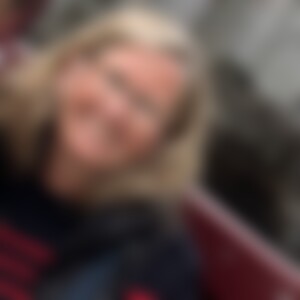 Kathinka26 (58) aus Frankfurt