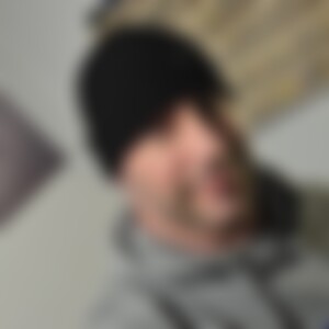 Hadi81 (44) aus Metzingen