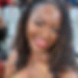 Naomie (29) aus Deutschland