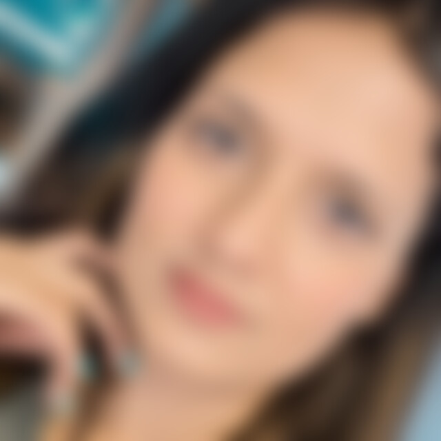 Mariam (24) aus München