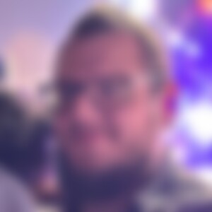 Tron (33) aus Lübbecke