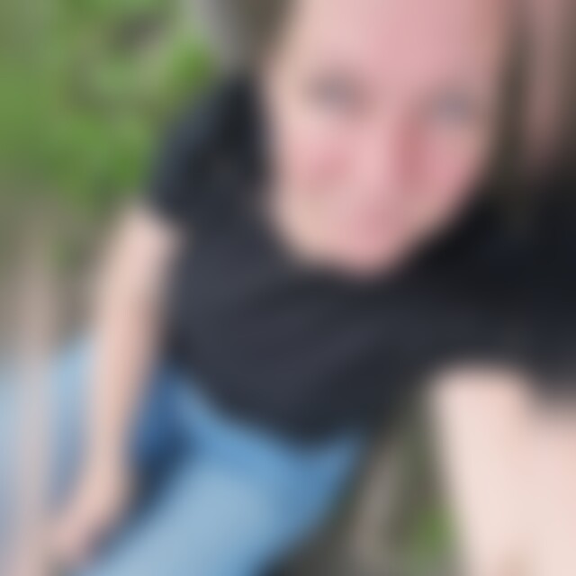 Laura1989 (37) aus Hannover