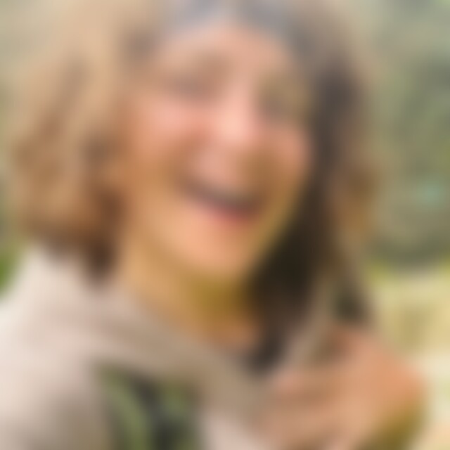 thalassa85 (40) aus Berlin