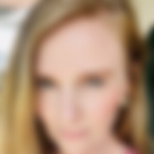 JulieSunshine (44) aus Gmunden