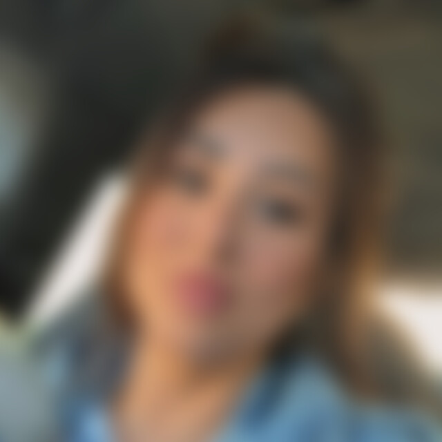 Laura1985 (40) aus Frechen