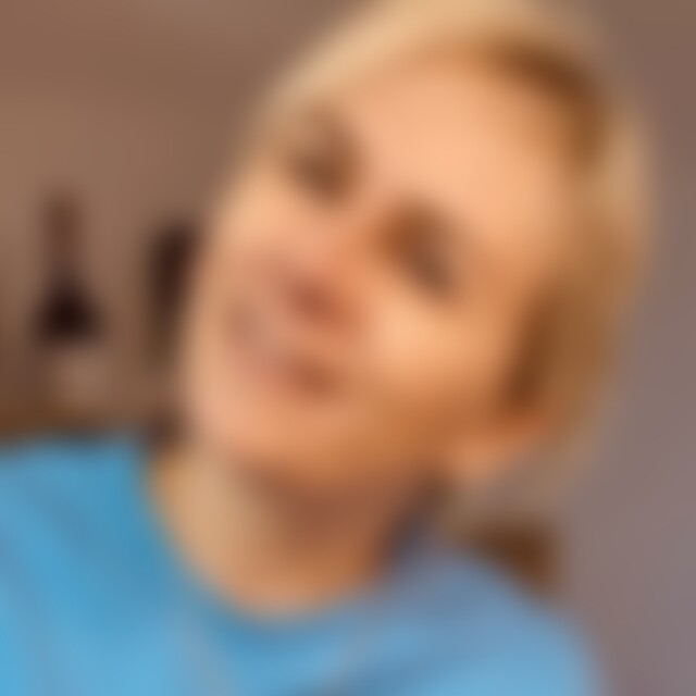 CaBra (42) aus Siegen