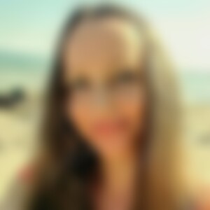 Wohlfuehlfrau (32) aus Leipzig