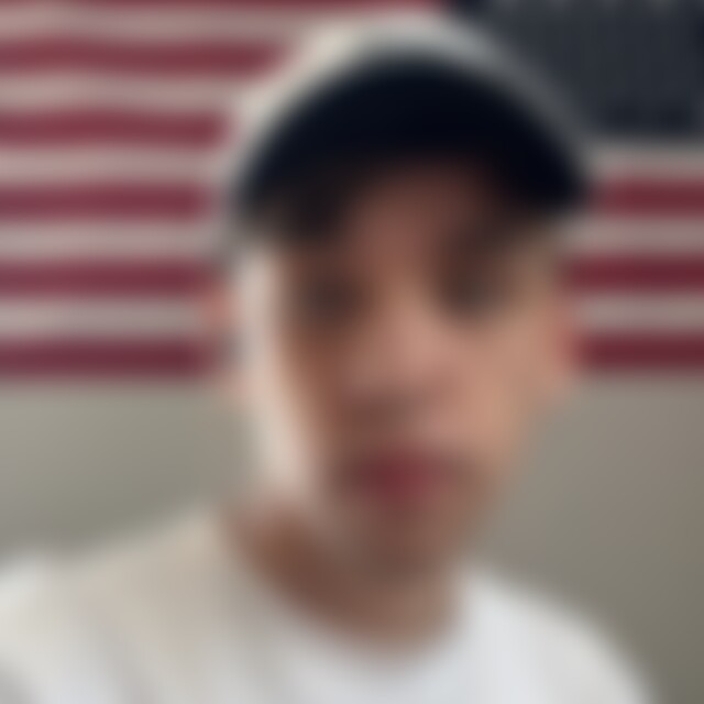 Gheorghe (21) aus Eppertshausen