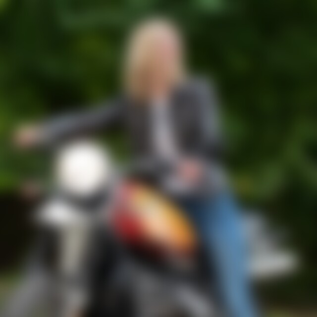 Simone2274 (52) aus Wermelskirchen