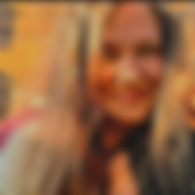 XeniaAdiar (38) aus Krefeld