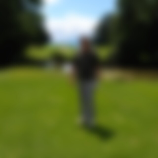 Golfhasi (74) aus Wangen