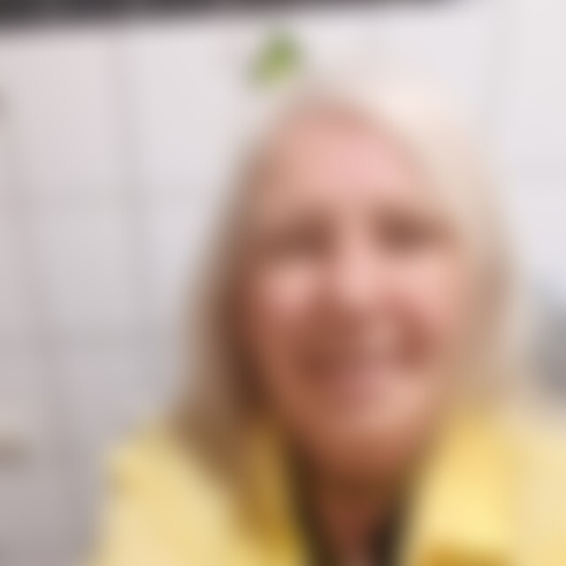 cheriee (64) aus Buchen