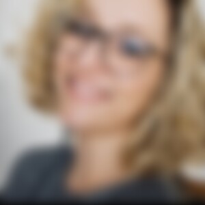 Yda (45) aus Troisdorf