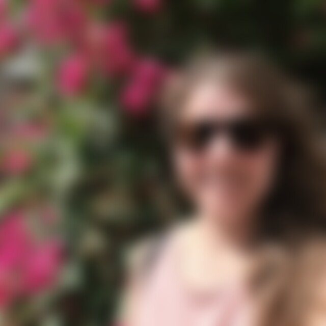 CallaLilies (40) aus Berlin