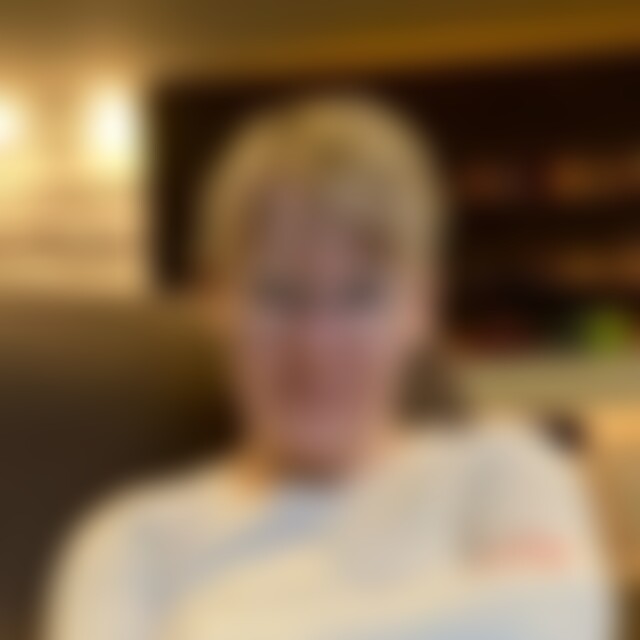 Tova (53) aus Meerholz