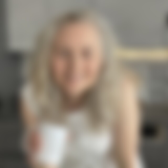 Saulyte (47) aus Gaildorf