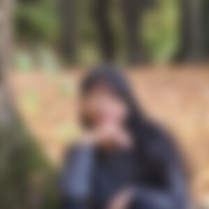 Nardiz (34) aus München