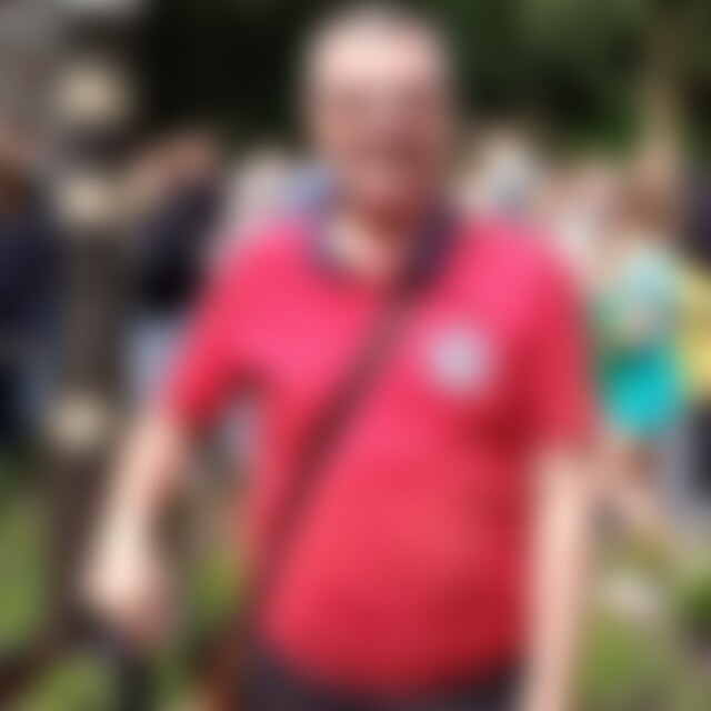 Torahchrist (56) aus Mönchengladbach