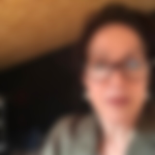 Esthersophia (61) aus Basel